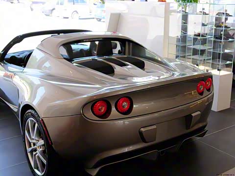 2011�� 1.8L R��׼��