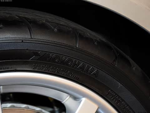 2011�� 1.8L R��׼��