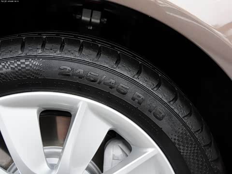 2013�� 535Li ׿�ְ�