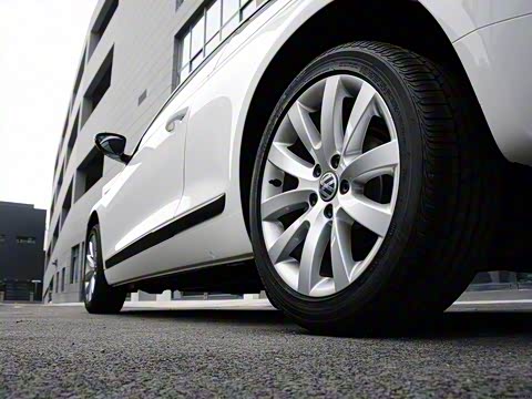 2011�� 1.4TSI ���ʰ�