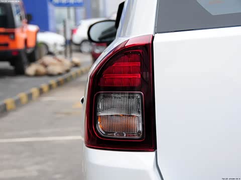 2014�� 2.0L �����˶���