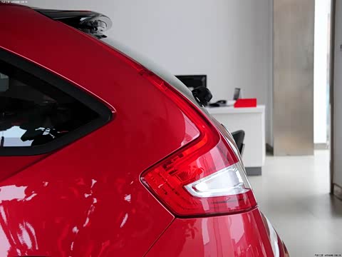 2013�� �Ŀ� CROSS 1.6L �ֶ�