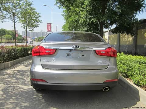 2013�� 1.8L �Զ�Premium
