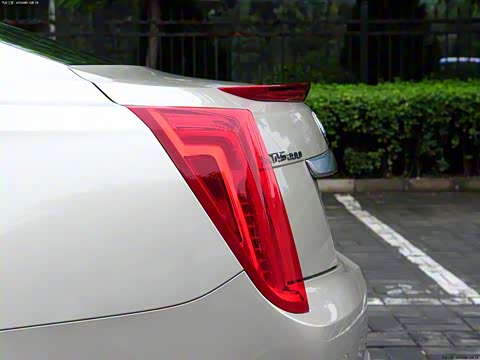 2013�� 28T �Ƽ���