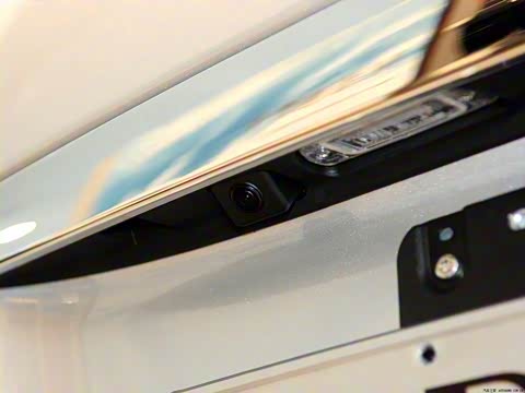 2010�� R 300 L ������