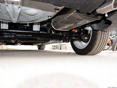 2013�� 1.6L �ֶ��¿��� ��V