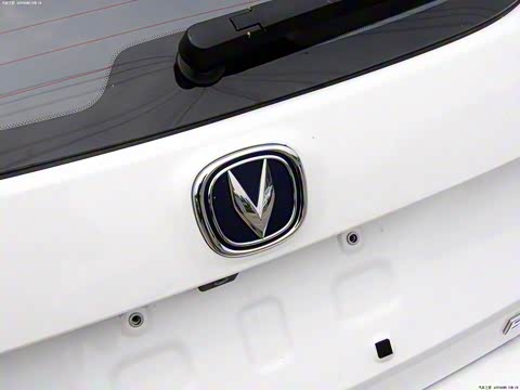 2013�� 1.6L �ֶ��¿��� ��V