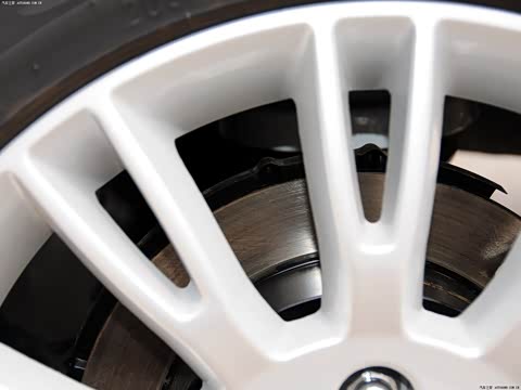 2013�� 1.6L �ֶ��¿��� ��V