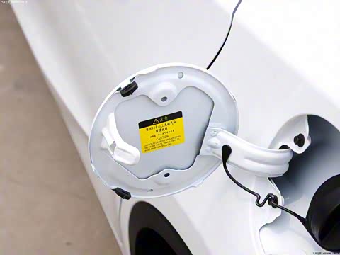 2013�� 1.6L �ֶ��¿��� ��V