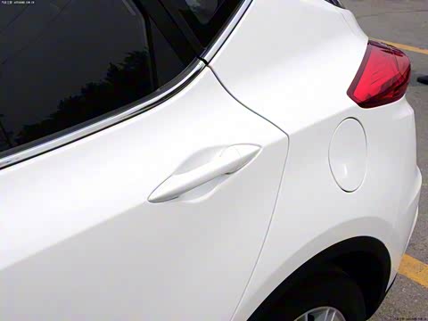 2013�� 1.6L �ֶ��¿��� ��V