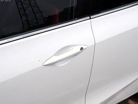 2013�� 1.6L �ֶ��¿��� ��V