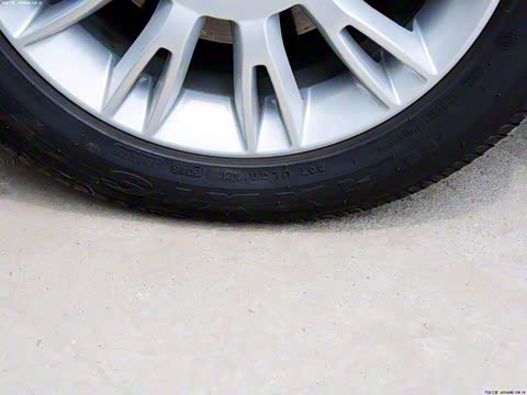 2013�� 1.6L �ֶ��¿��� ��V