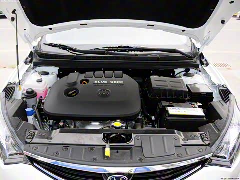 2013�� 1.6L �ֶ��¿��� ��V