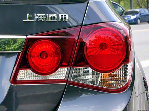 2012�� 1.6T SE MT