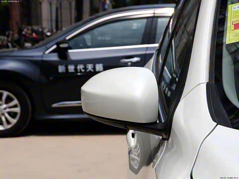 2011�� 1.6L �ֶ�������