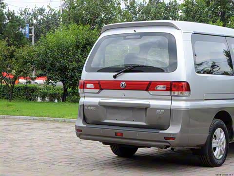 2013�� M5 Q3 2.0L 7������������