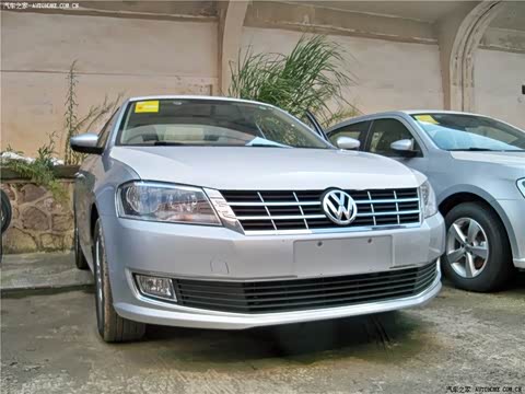 2013�� �Ŀ�� 1.6L �Զ����ʰ�