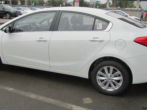 2013�� 1.6L �ֶ�GLS