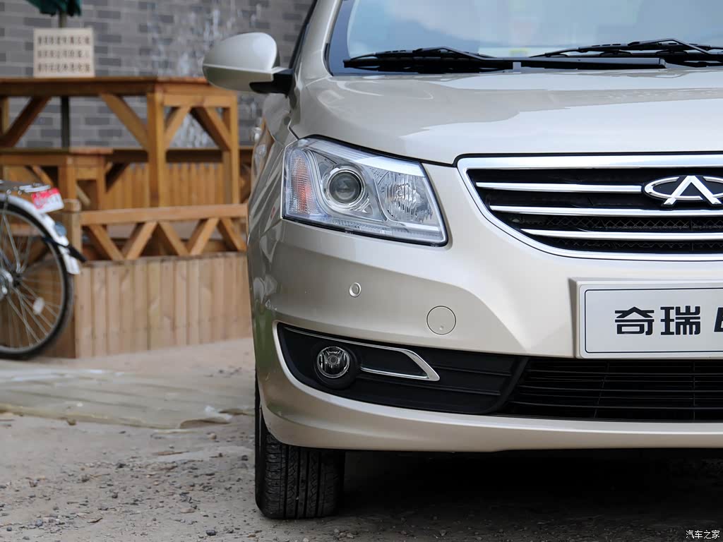 奇瑞汽车 奇瑞e3 2013款 1.5l 手动尊尚型