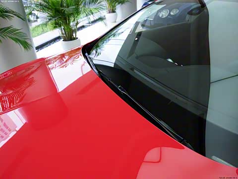 2012�� 4.0T GT V8