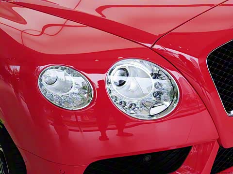 2012�� 4.0T GT V8