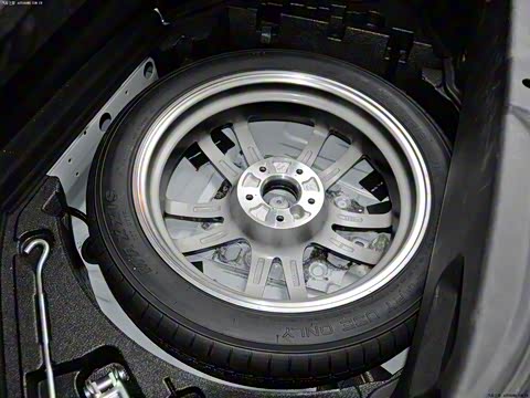 2013�� 3.7L Roadster