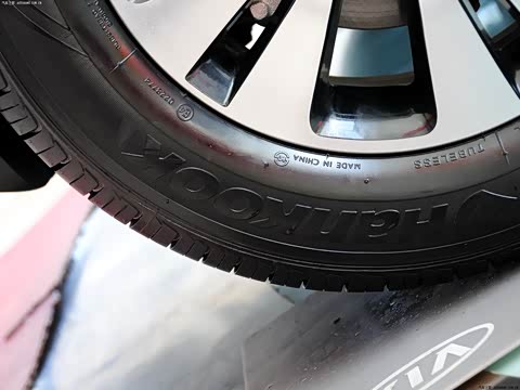 2013�� 2.0L �ֶ�������GLS