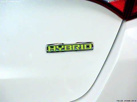 2013�� 2.0L Hybrid