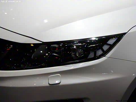 2013�� 2.0L Hybrid