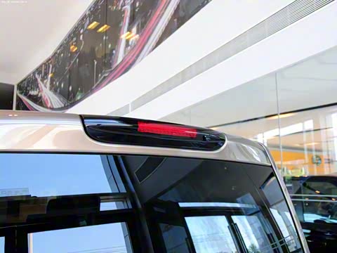 2013�� 5.0 V8 HSE