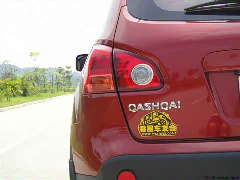 2012�� 2.0XL �� CVT 2WD