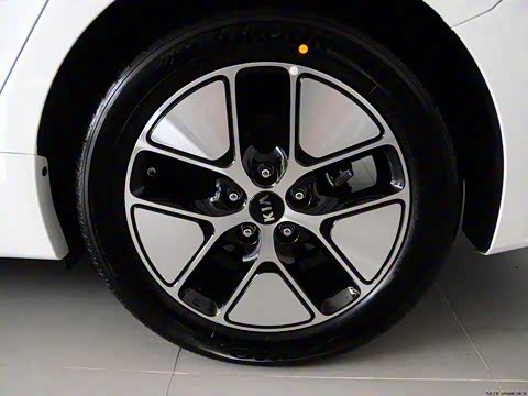 2013�� 2.0L Hybrid