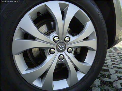 2011�� 2.3L �Զ���Ԧ��