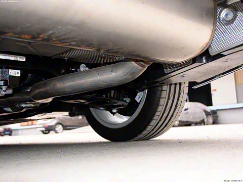 2013�� �Ŀ� 328i M�˶���