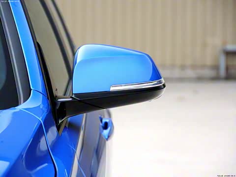 2013�� �Ŀ� 328i M�˶���