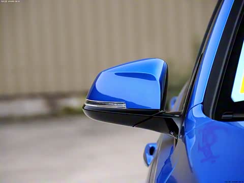 2013�� �Ŀ� 328i M�˶���