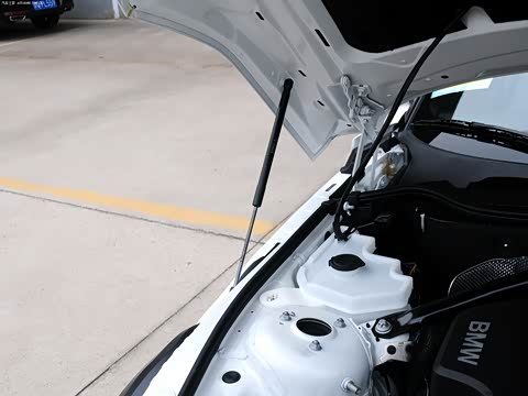 2013�� sDrive20i������