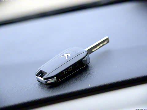 2014�� 1.6L �ֶ�������