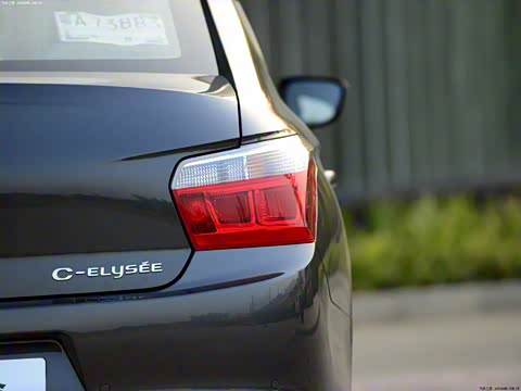 2014�� 1.6L �ֶ�������