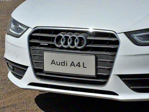 2013�� 40 TFSI quattro�����˶���