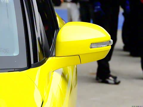 2014�� 1.6L �ֶ�����������