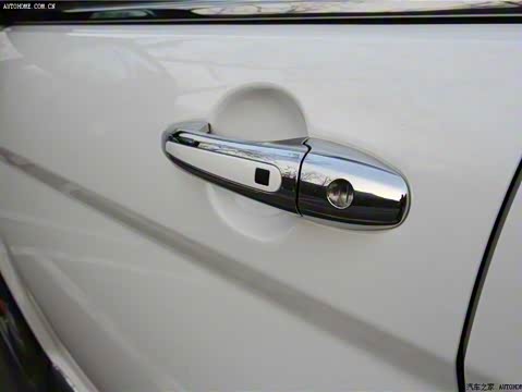 2013�� �˶��� 1.5T �ֶ�������Ӣ��