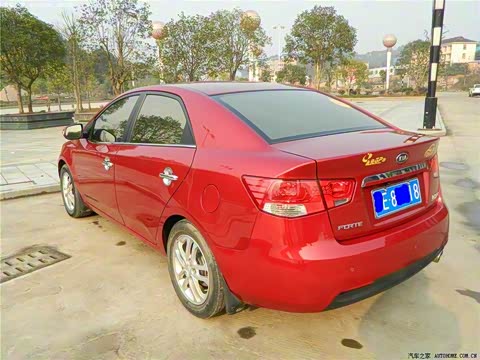 2011�� 1.6L AT Premium