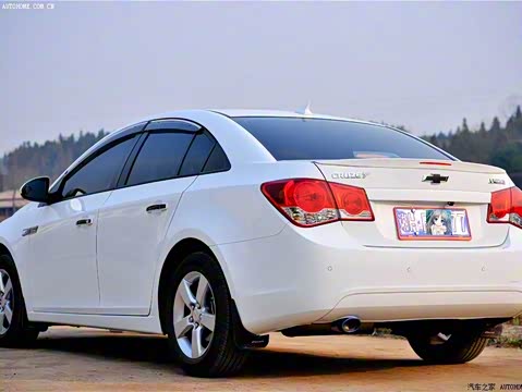 2013�� 1.6L SE MT