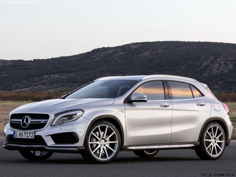 2015 AMG GLA 45 4MATIC