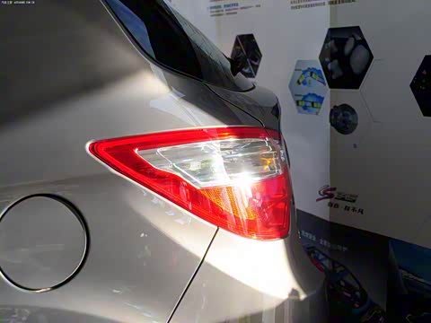 2014�� 1.6L �ֶ������� ��IV