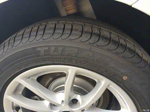 2013�� �Ŀ� 118i ������