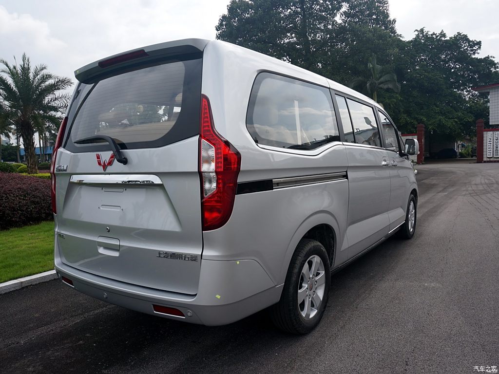 汽車圖片 五菱汽車 五菱征程 2015款 1.8l豪華型lj479qe2