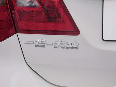 2015�� 1.6L �ֶ�������