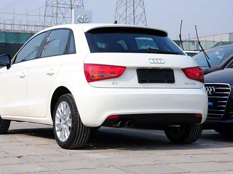 2014�� 30 TFSI Sportbackʱ����